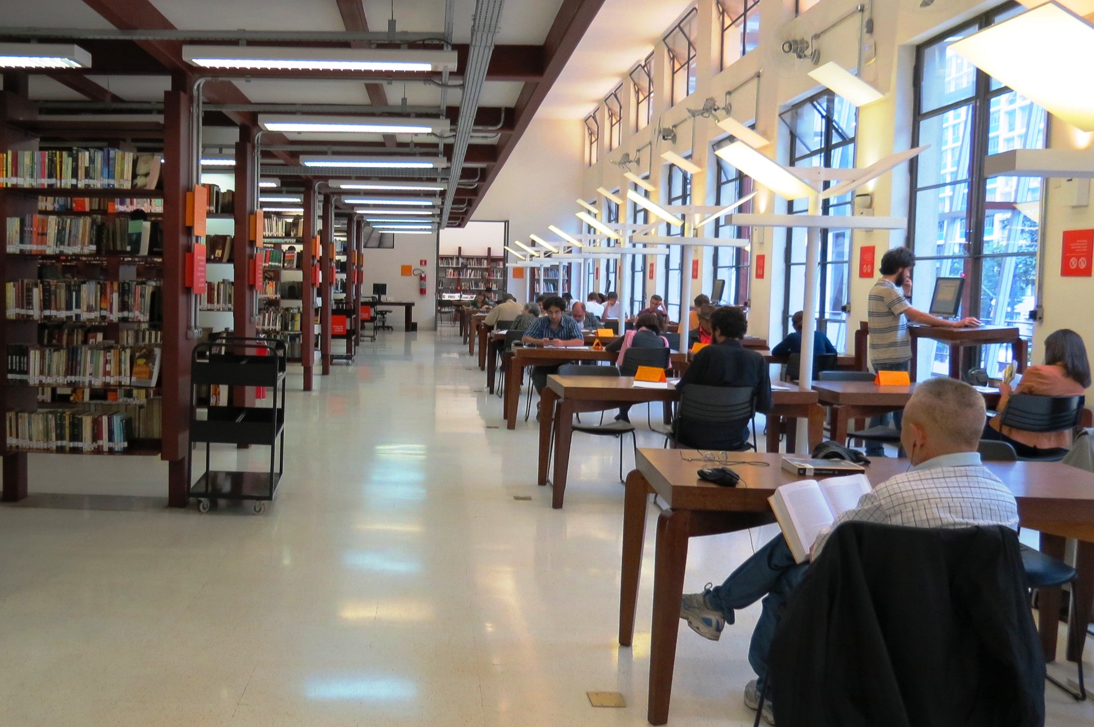 biblioteca MÁRIO DE ANDRADE (1)