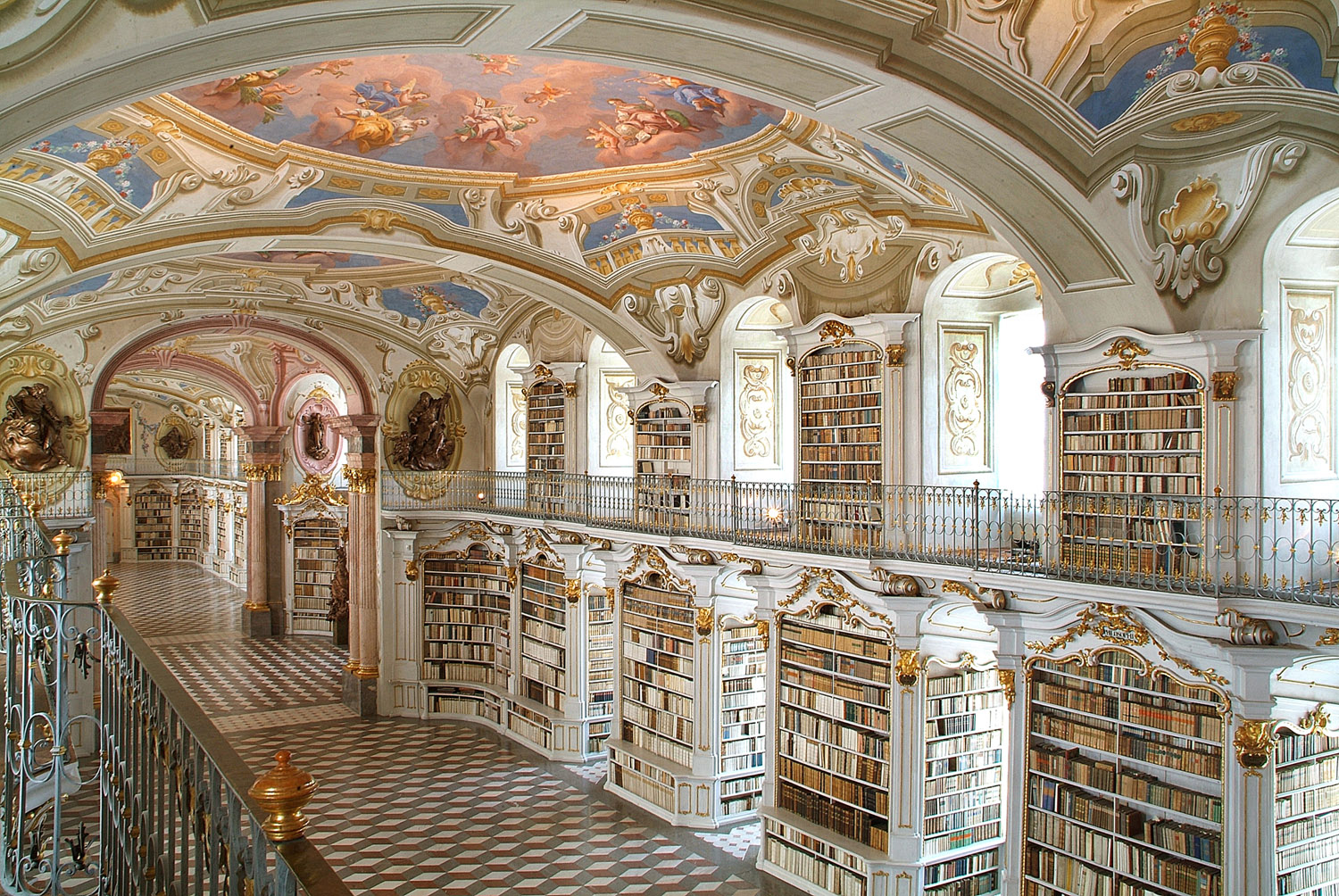 Biblioteca de Admond (Admond, Áustria)