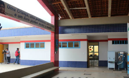 Unidade Escolar na cidade de Cristino Castro, no Sul do Piauí (Foto: Patrícia Andrade/G1)