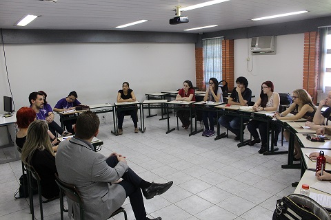 Grupo discutiu gestão e tecnologia em Unidades de Informação Foto: Rodolfo Targino / Agência Biblioo