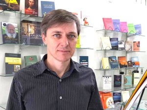 Zulmar Wernke organizou pesquisa sobre hábitos de leitura em Minas (Foto: CML/Divulgação)